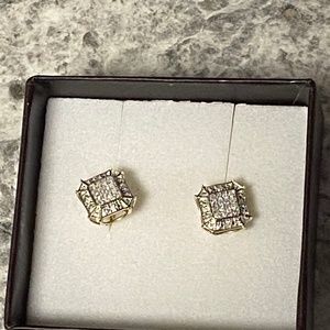 Men’s Diamond Earrings